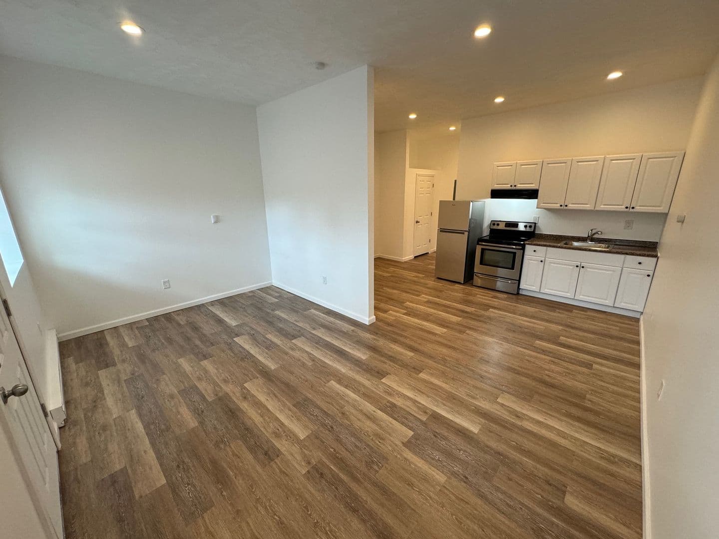 McKeesport Apartment: 3403 Walnut Street