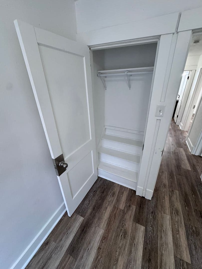 McKeesport House: 3211 Walnut Street