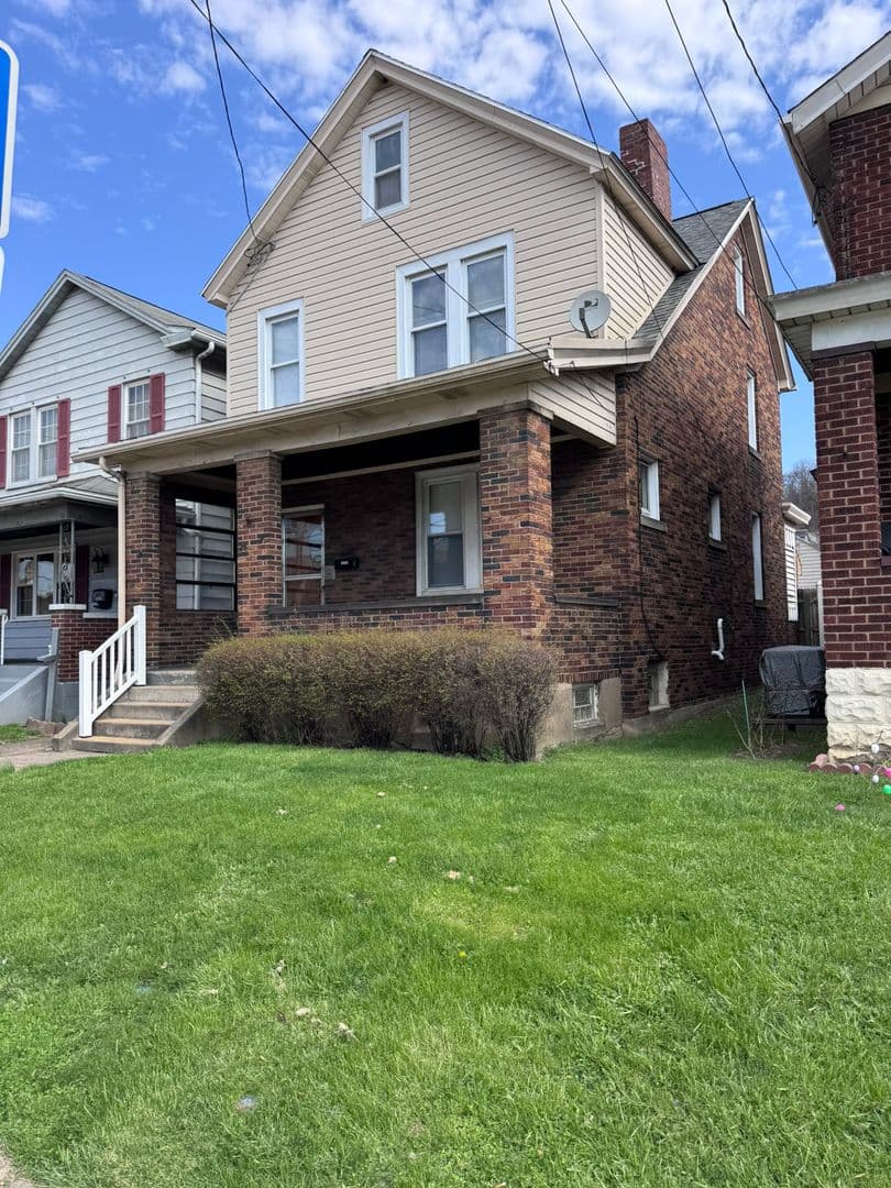 McKeesport House: 3211 Walnut Street