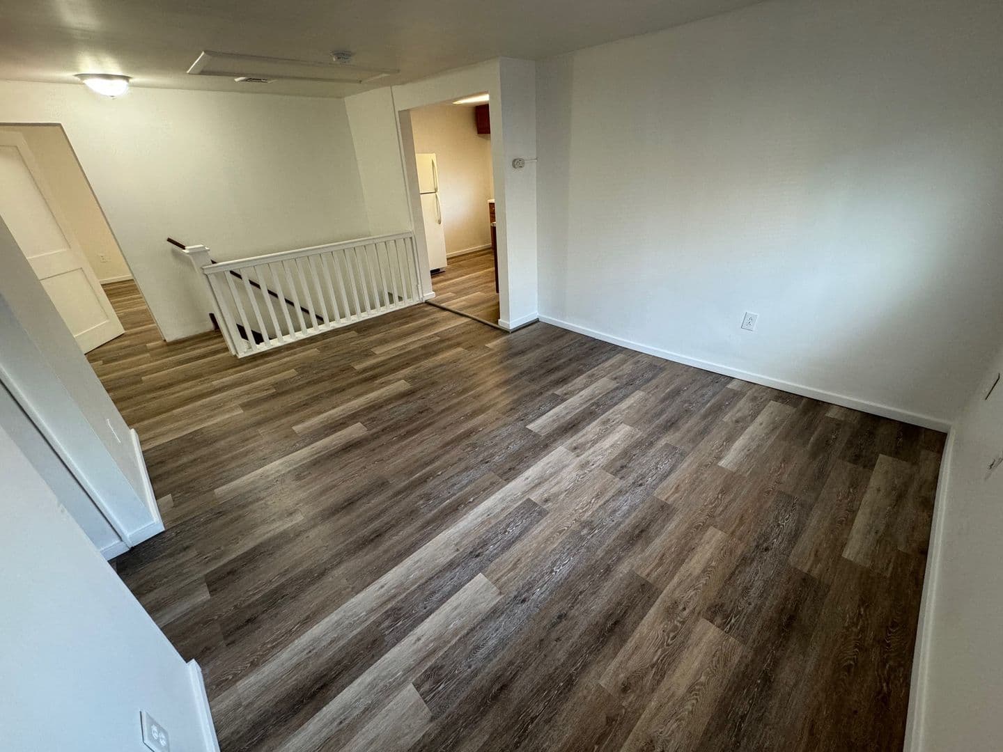 Clairton Apartment: 357 Mitchell Ave