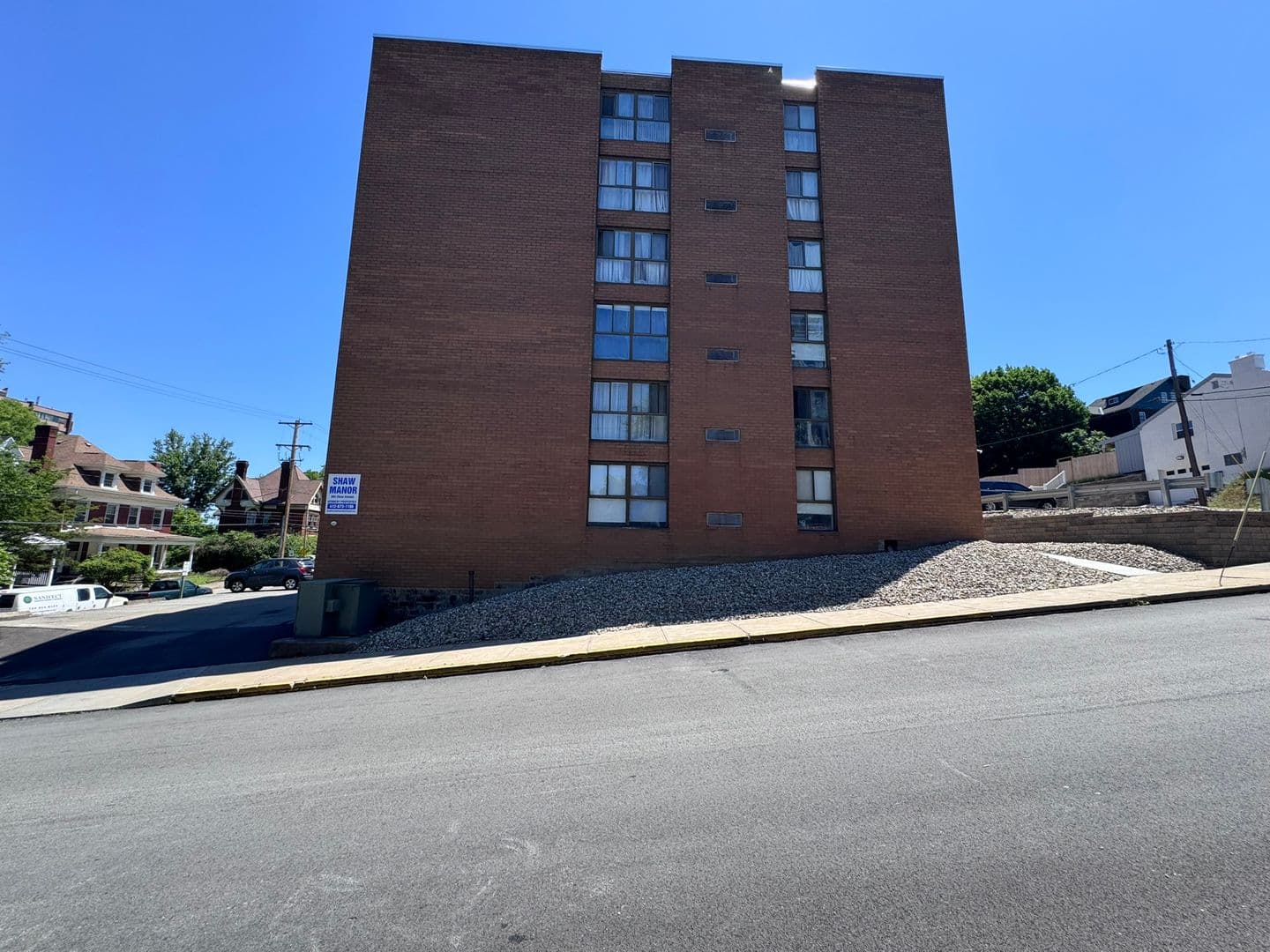 McKeesport Apartment: 604 Shaw Ave