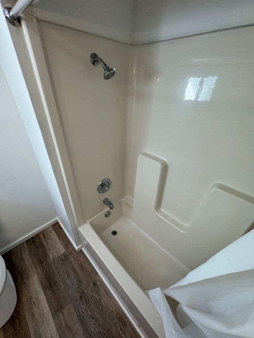 Clairton Apartment: 357 Mitchell Ave