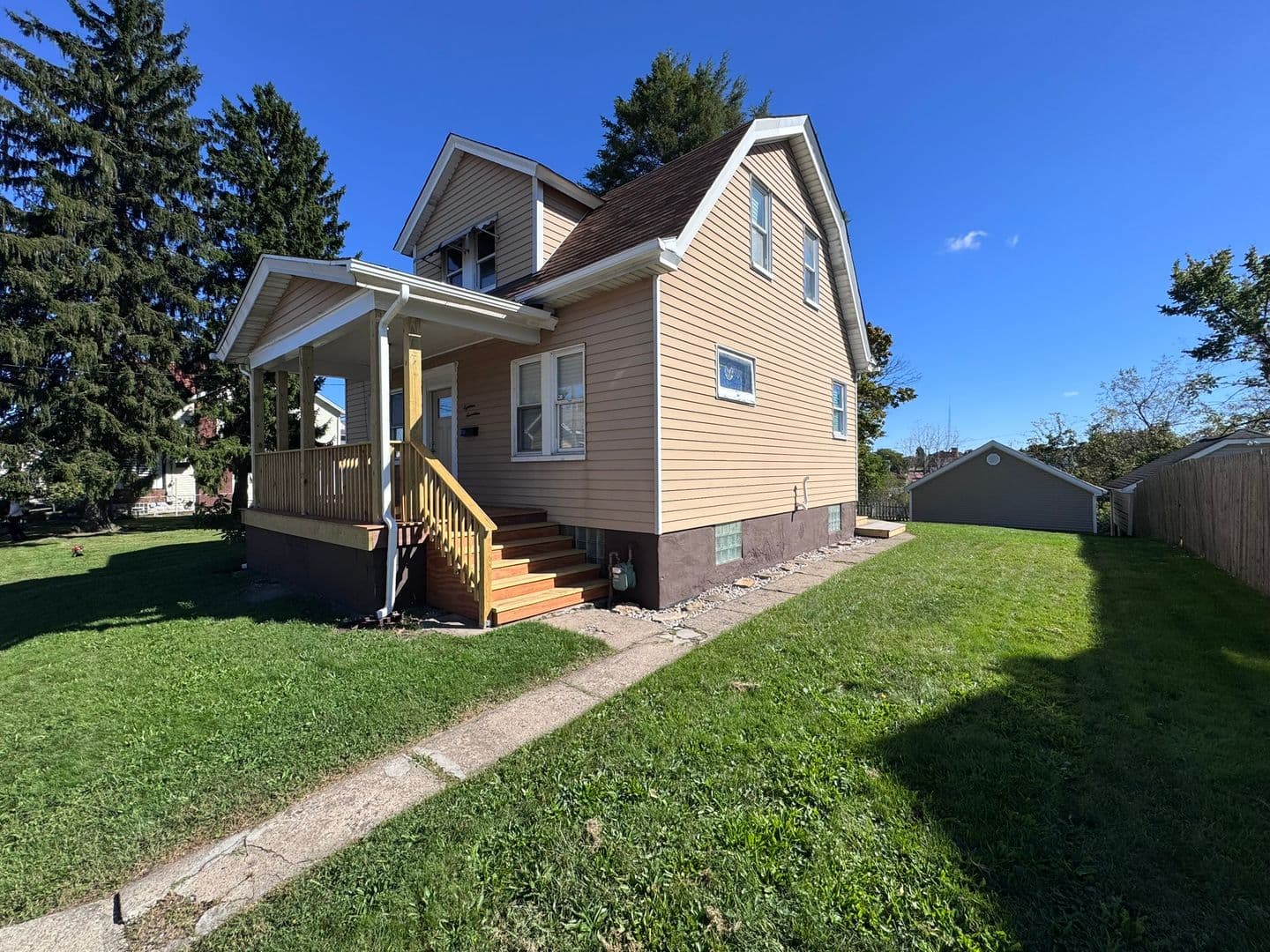 McKeesport House: 1817 Meadow Street