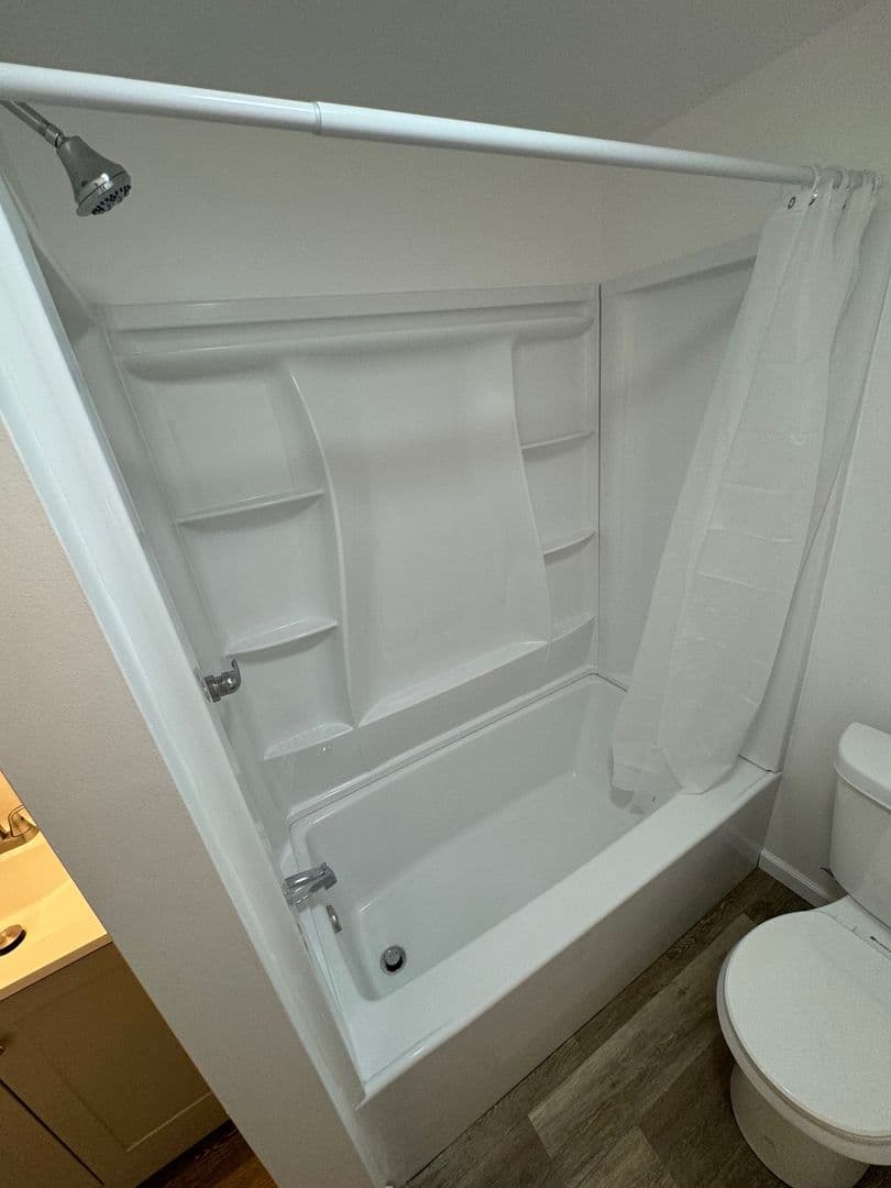 McKeesport Apartment: 3403 Walnut Street