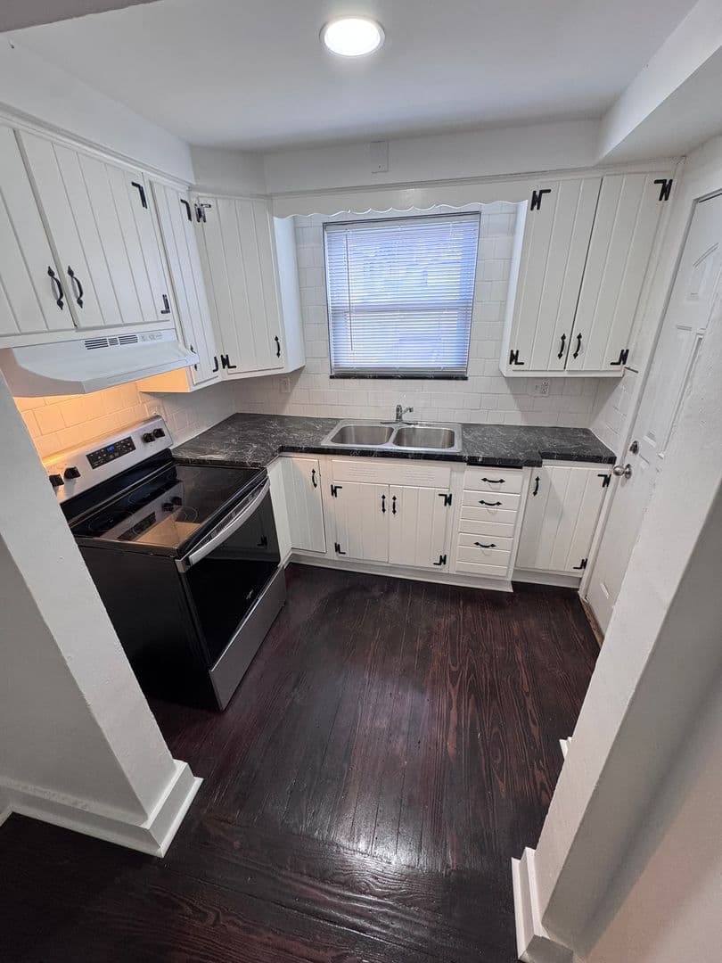 McKeesport House: 3211 Walnut Street