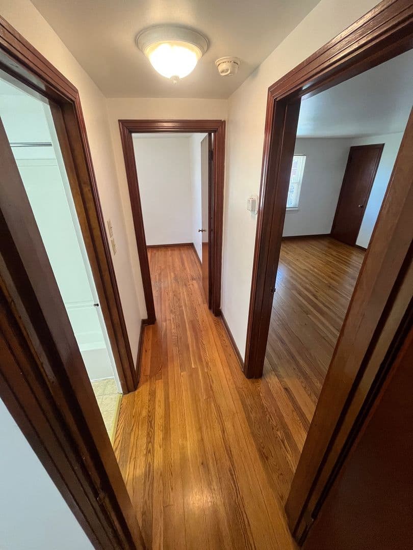 McKeesport Apartment: 1114-1116 Ohio Street