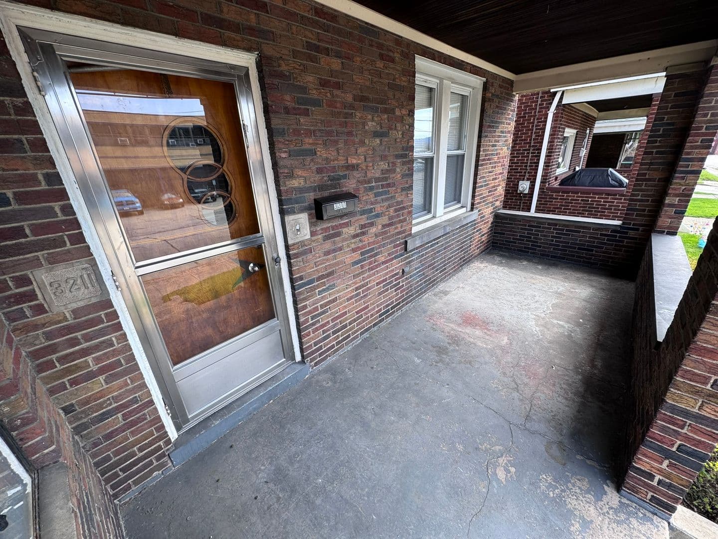 McKeesport House: 3211 Walnut Street