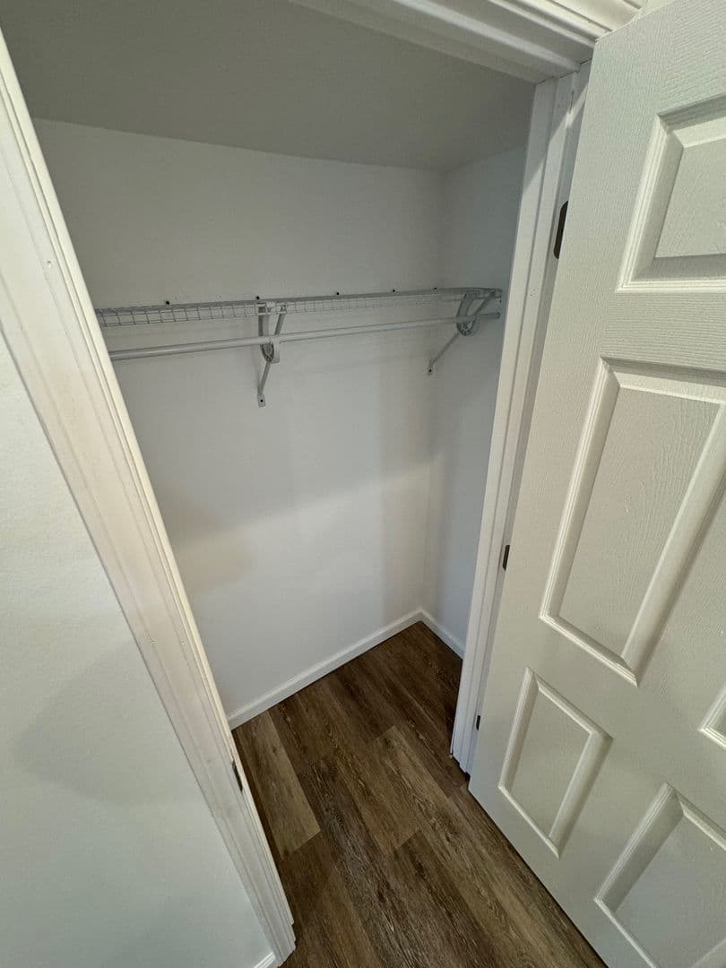 McKeesport Apartment: 3403 Walnut Street