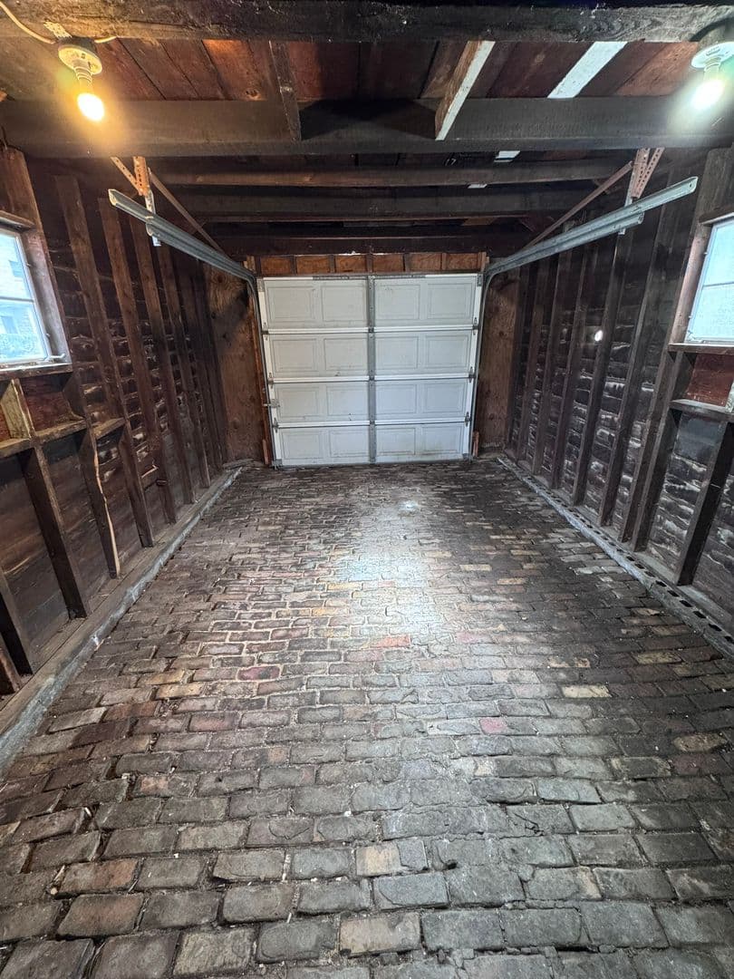 McKeesport House: 3211 Walnut Street