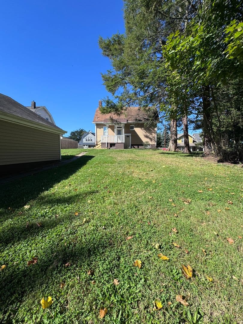 McKeesport House: 1817 Meadow Street