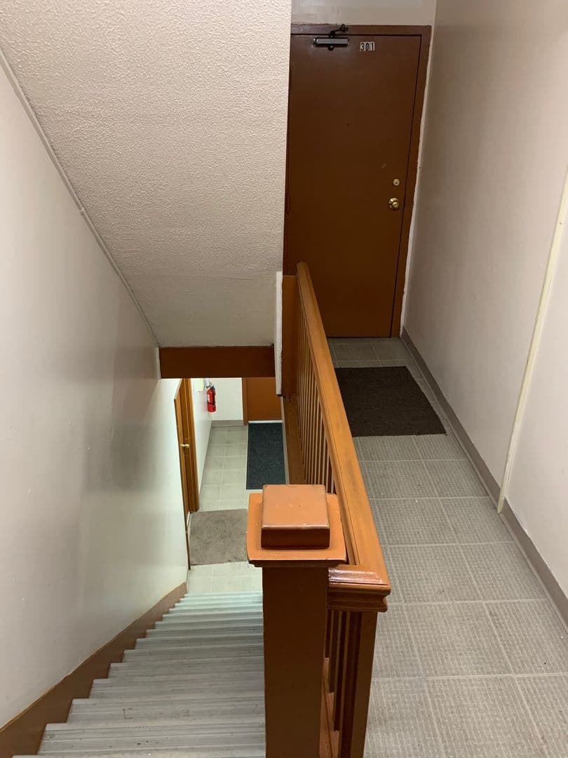 Clairton Apartment: 357 Mitchell Ave