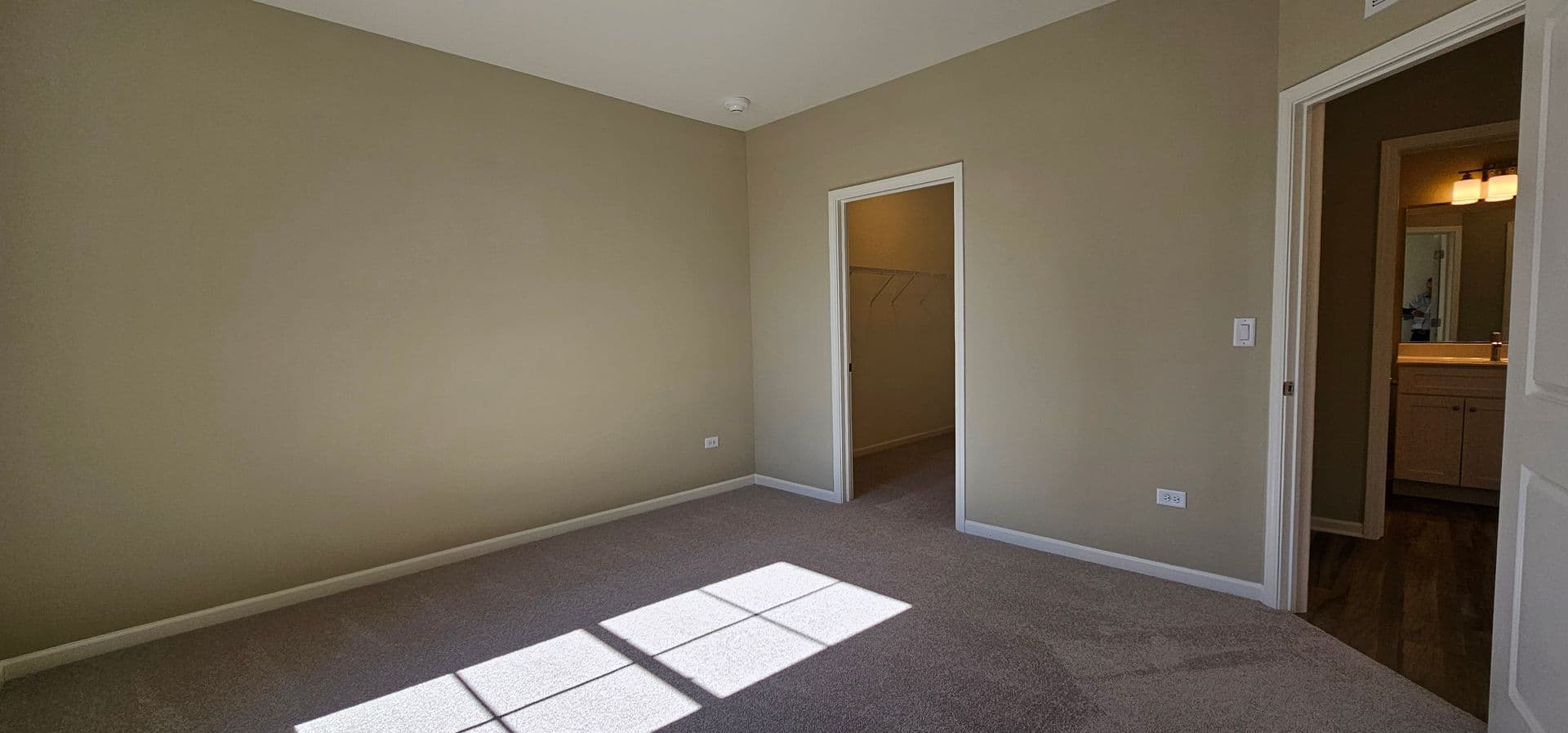 Joliet Apartment: 434-464 Timber Pointe Drive