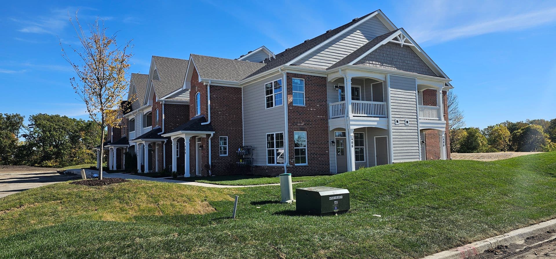 Joliet Apartment: 466-496 Timber Pointe Drive
