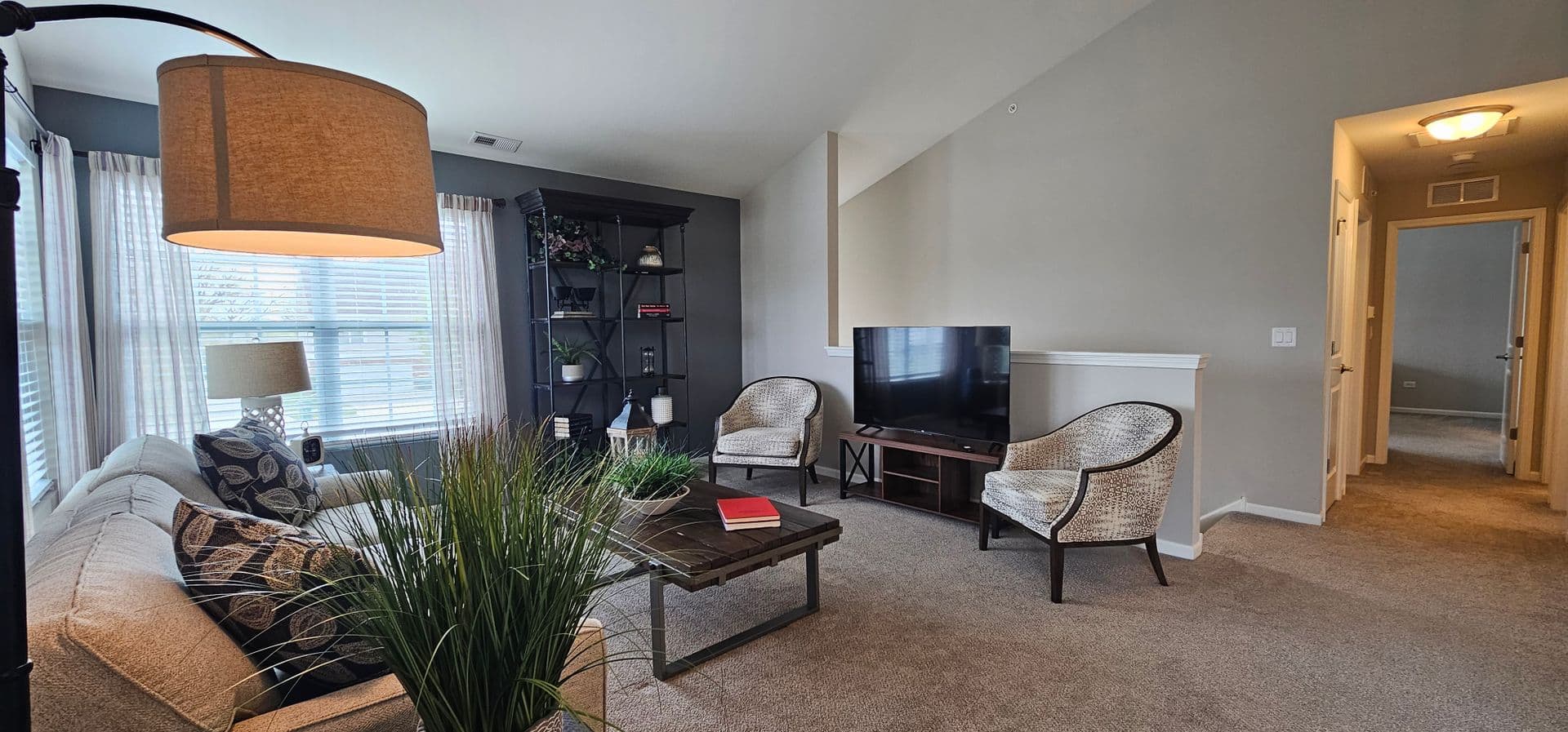 Joliet Apartment: 4300-4330 Timber Ridge Ct