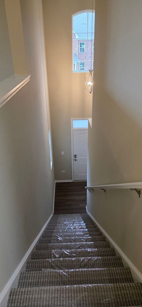 Joliet Apartment: 394 Timber Pointe Drive