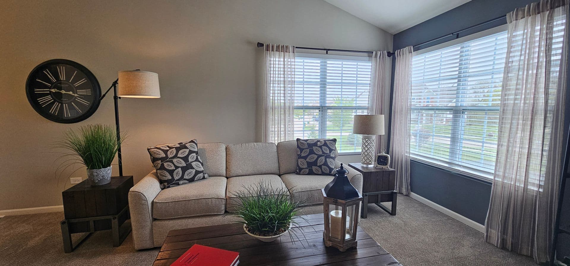 Joliet Apartment: 4300-4330 Timber Ridge Ct