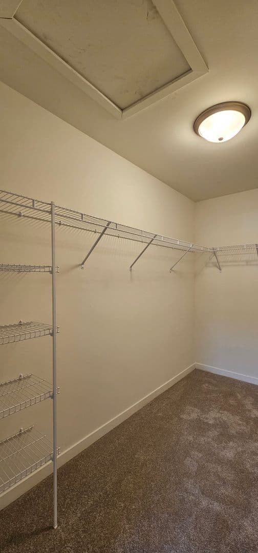 Joliet Condo: 200-230 Timber Ridge Court