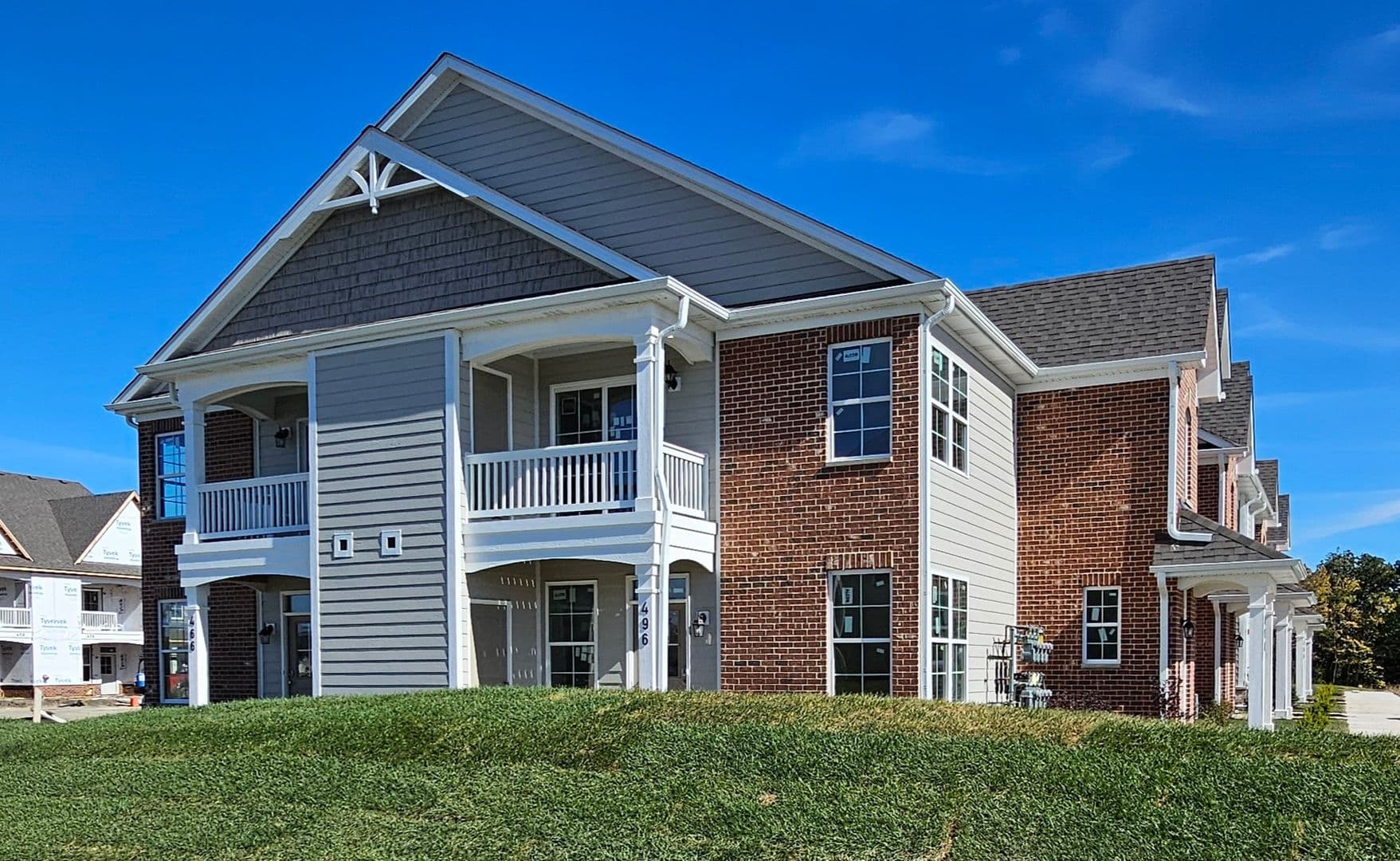 Joliet Apartment: 402-432 Timber Pointe Drive