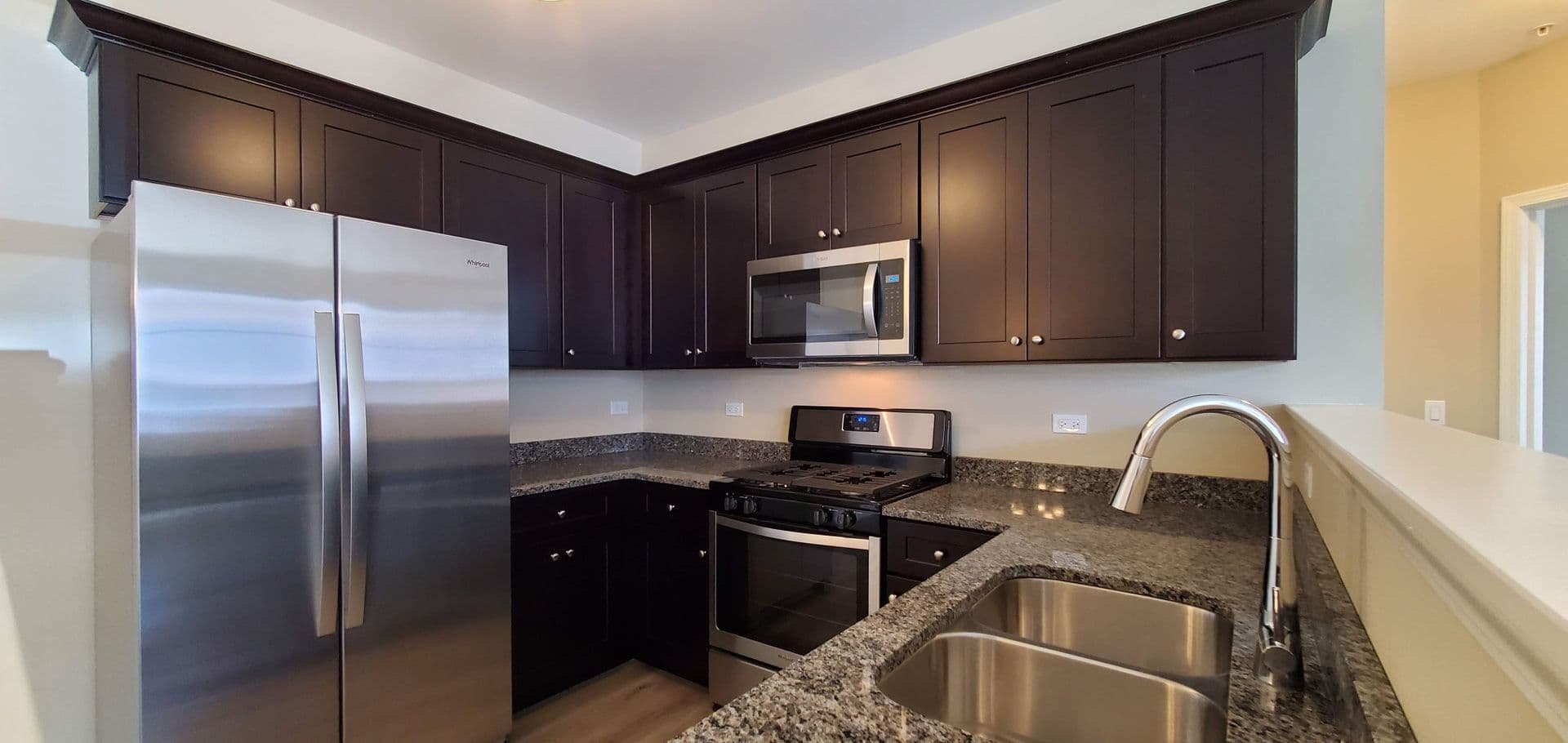 Joliet Apartment: 517 Timber Pointe Drive