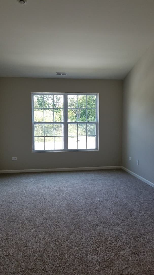 Joliet Apartment: 4334-4364 Timber Ridge Ct