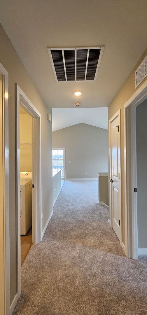 Joliet Condo: 200-230 Timber Ridge Court