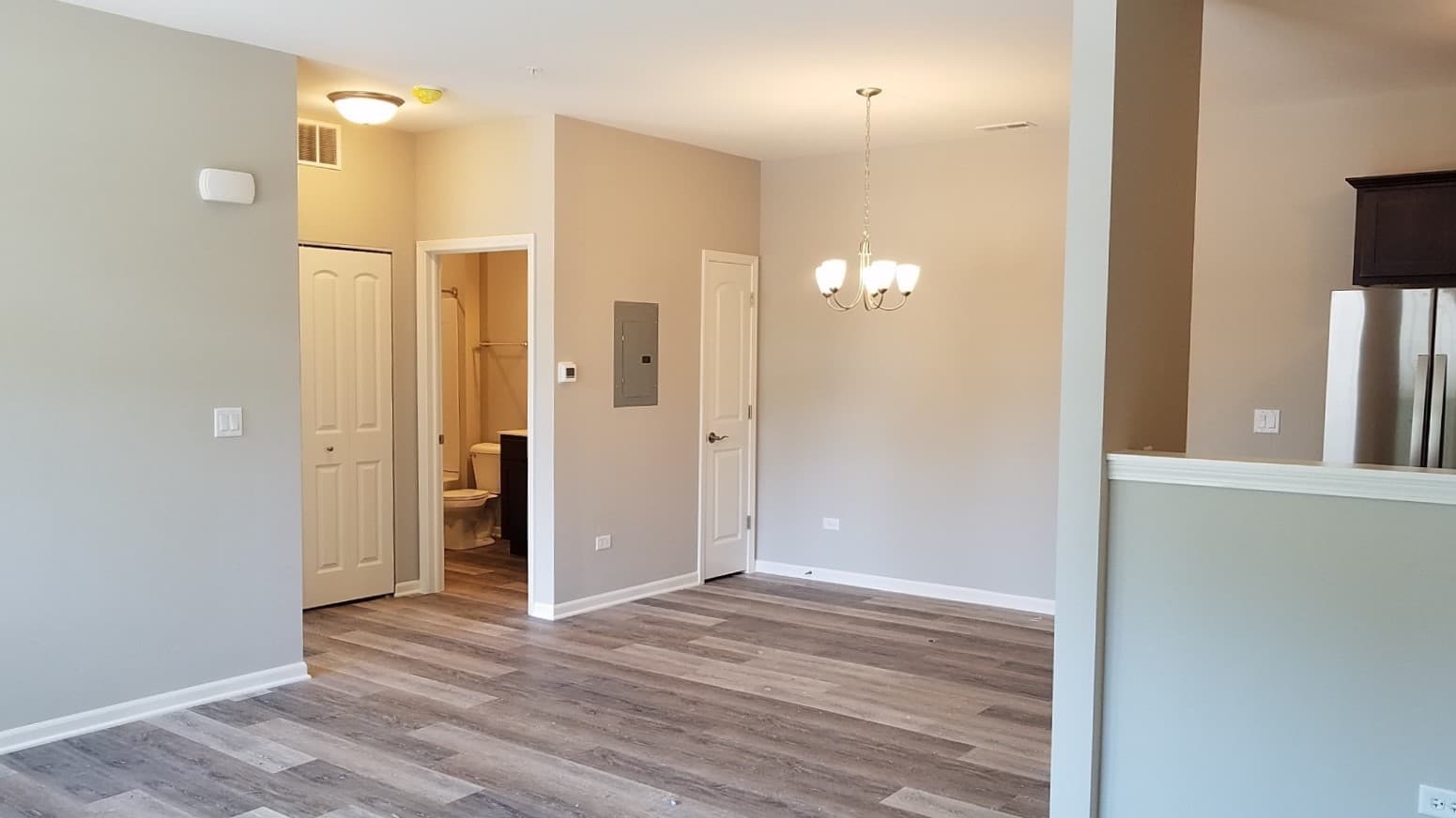 Joliet Apartment: 4334-4364 Timber Ridge Ct