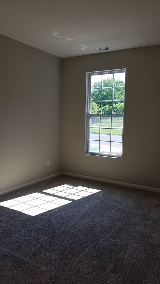 Joliet Apartment: 4334-4364 Timber Ridge Ct