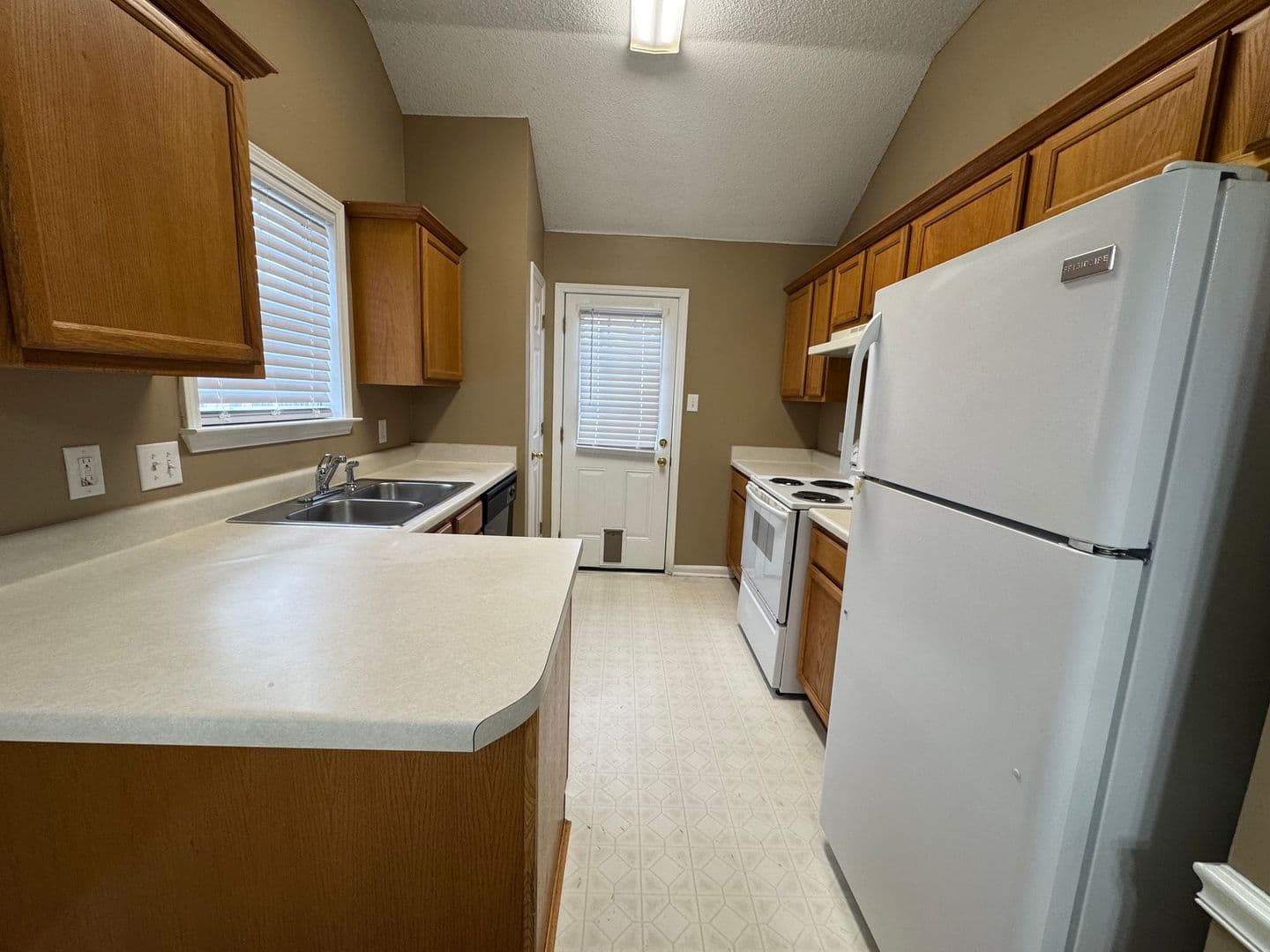 Cordova House: 1411 Charles Bryan Rd.