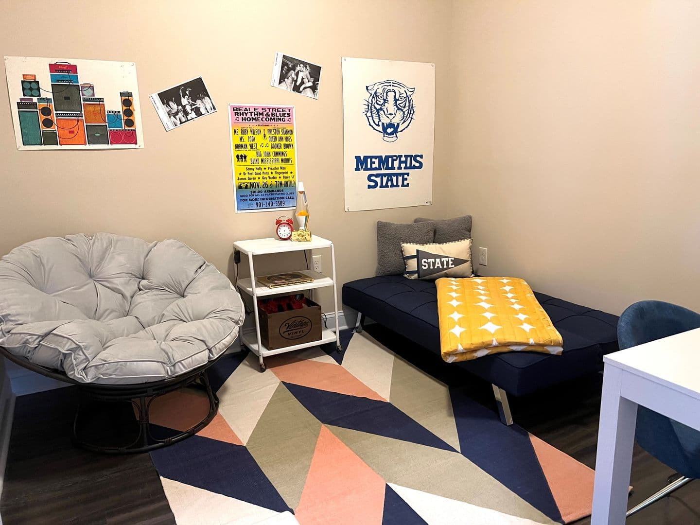 Memphis Apartment: 1655 Madison Avenue