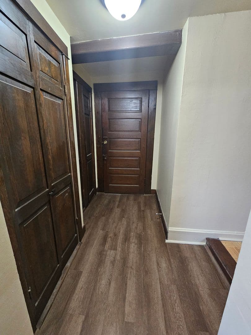 Memphis Apartment: 1229 Vinton Ave.