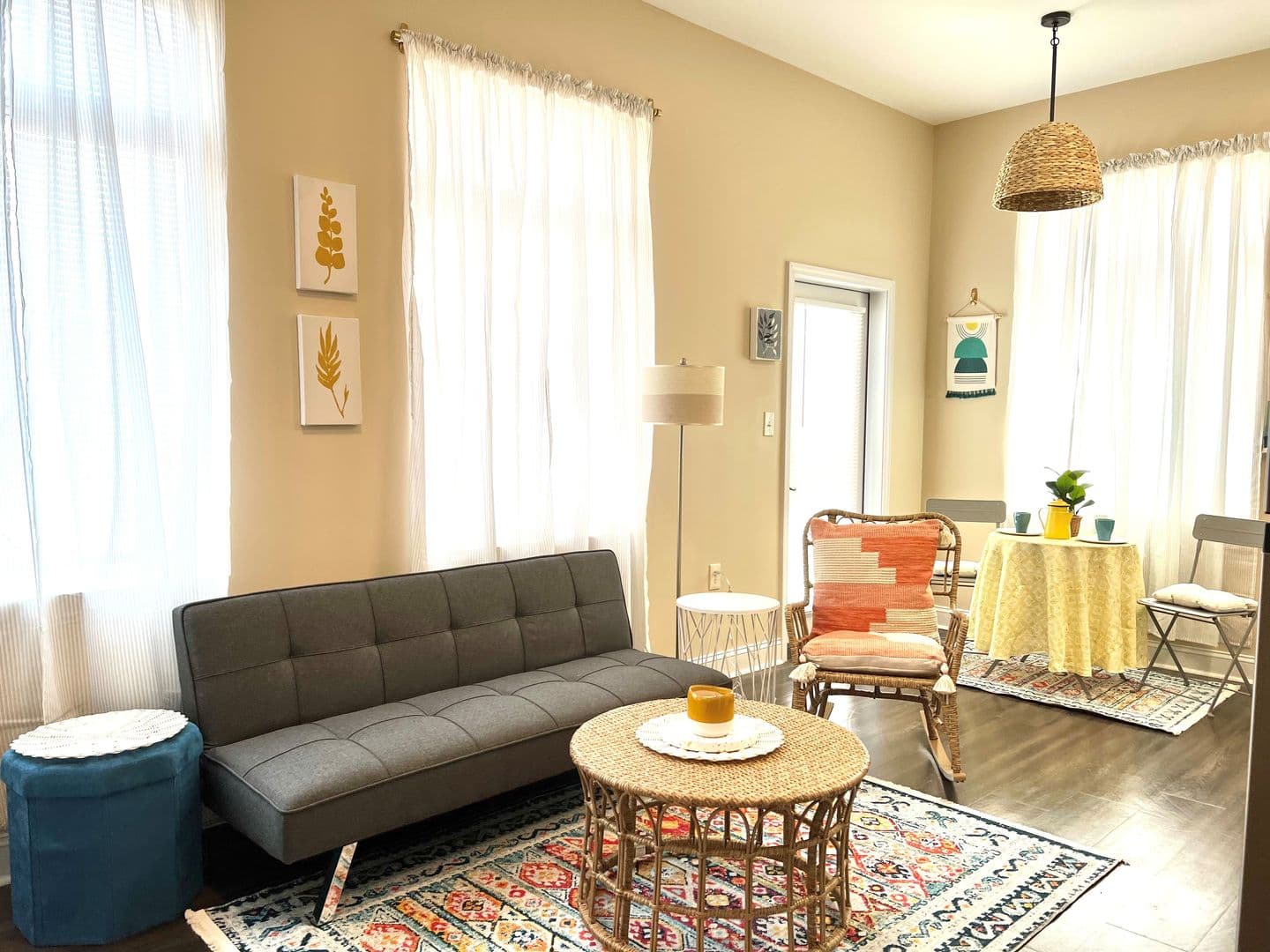 Memphis Apartment: 1655 Madison Avenue