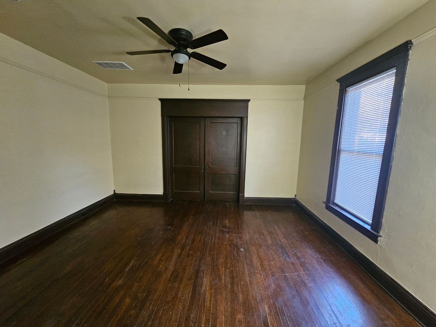 Memphis Apartment: 1229 Vinton Ave.
