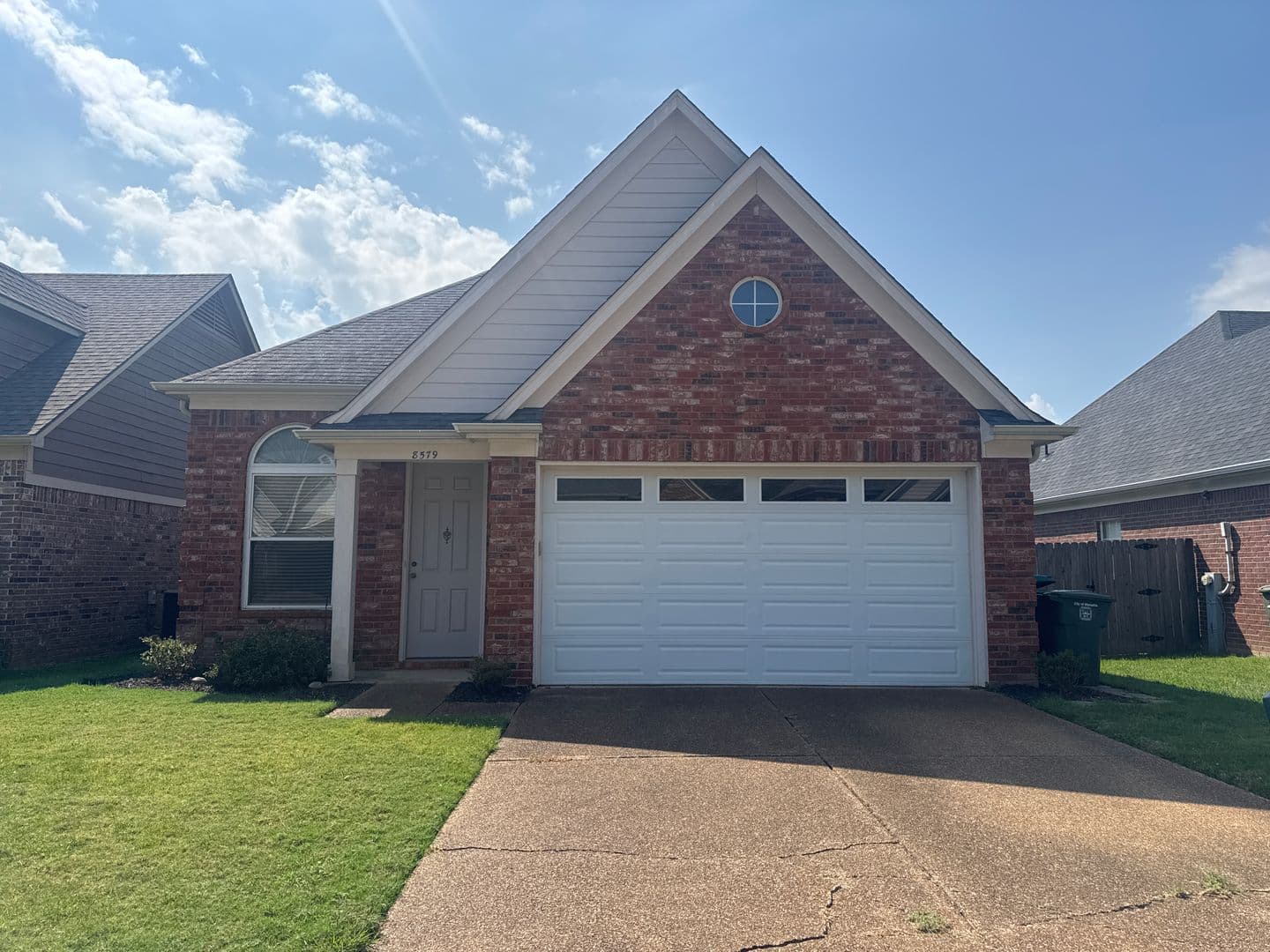 Cordova House: 8579 Napoli Drive