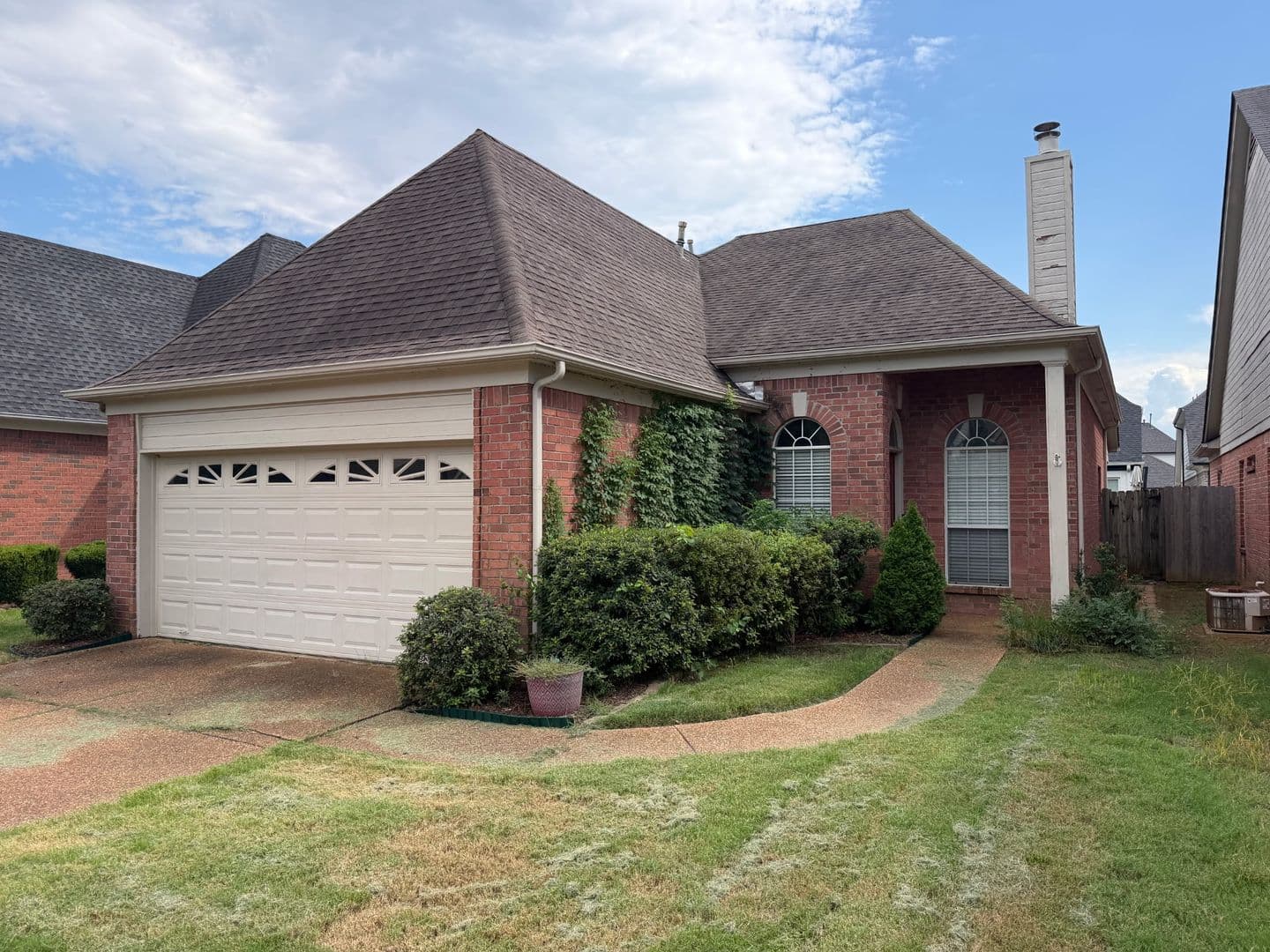 Cordova House: 8649 Eagle View Dr