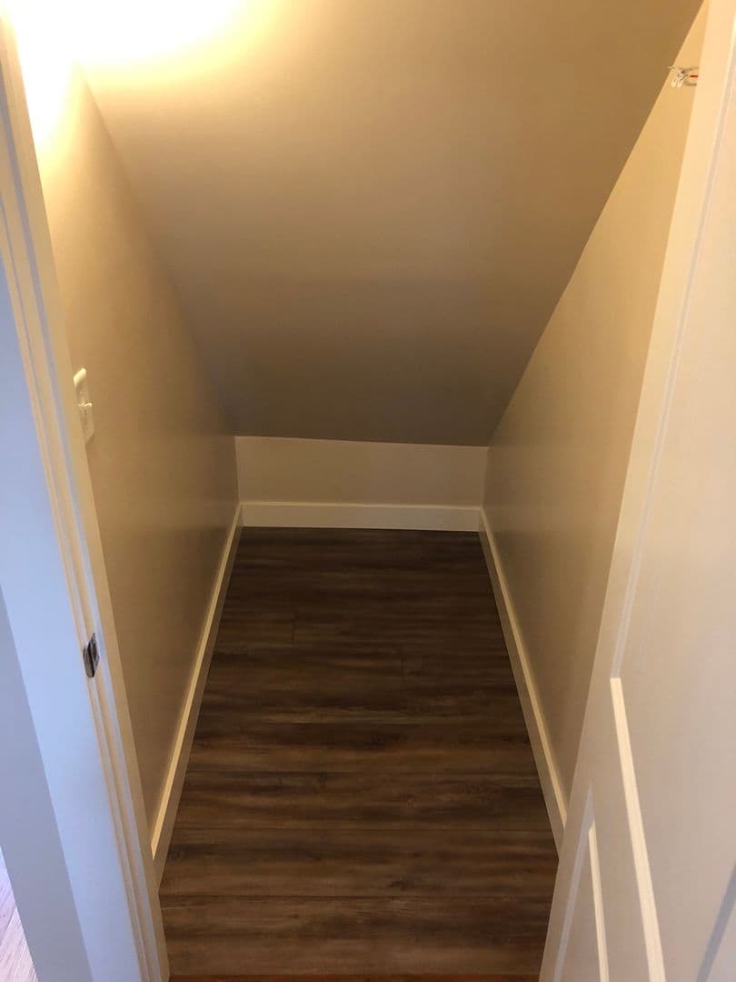 State College Apartment: 101 and 109 W Highland Alley