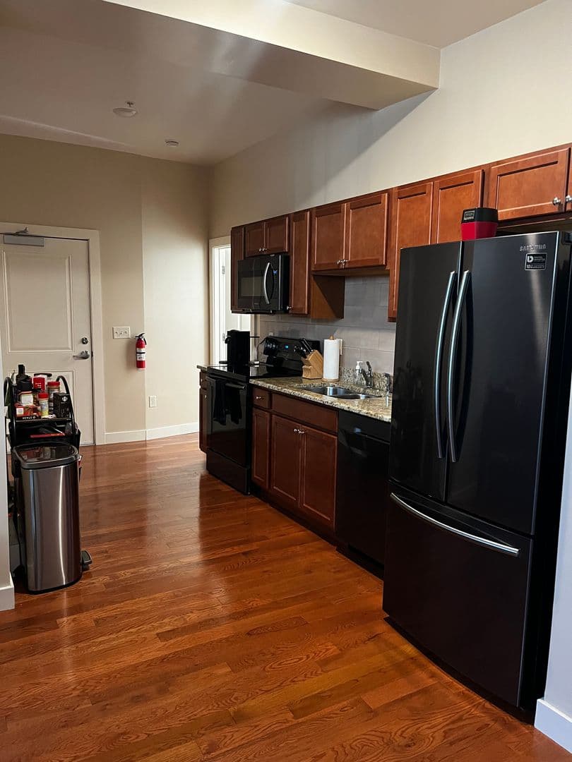State College Apartment: 101 and 109 W Highland Alley