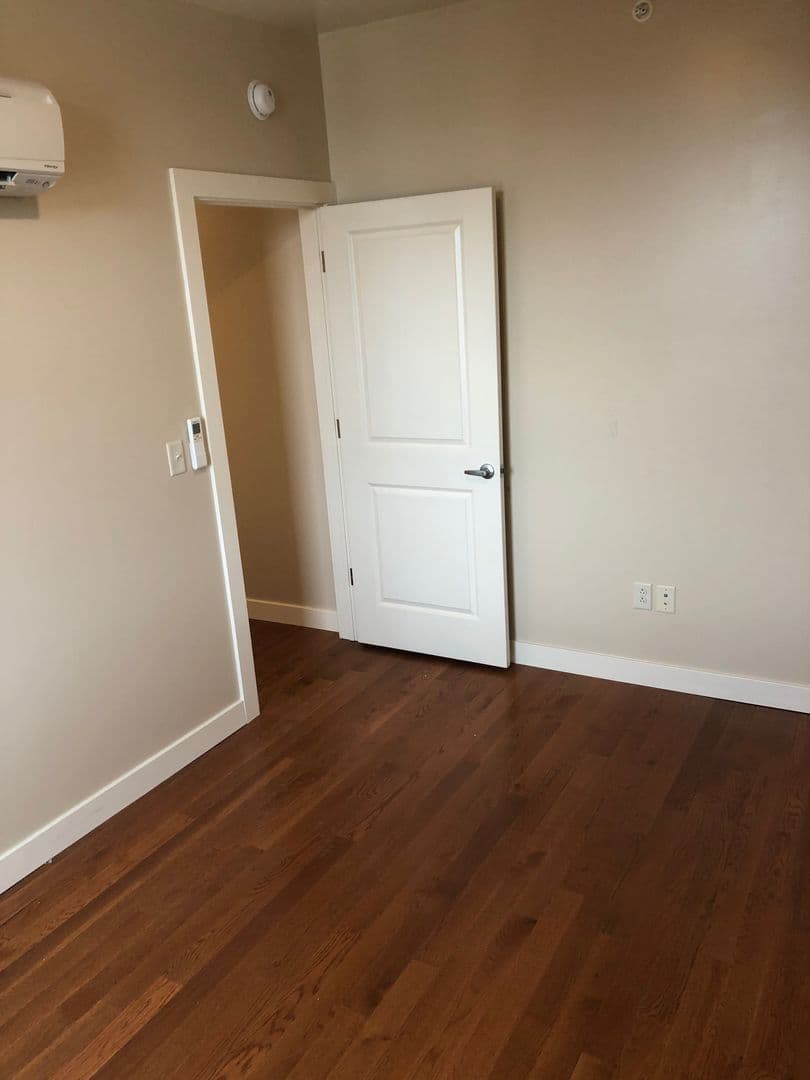 State College Apartment: 101 and 109 W Highland Alley