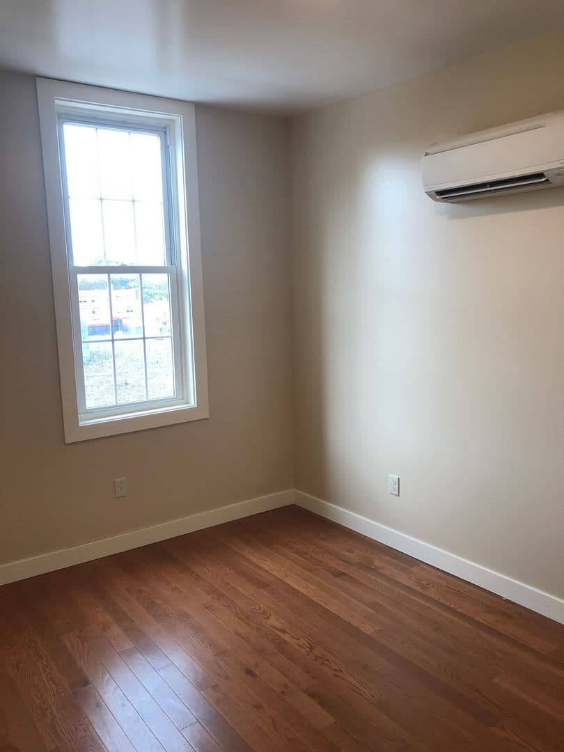 State College Apartment: 101 and 109 W Highland Alley