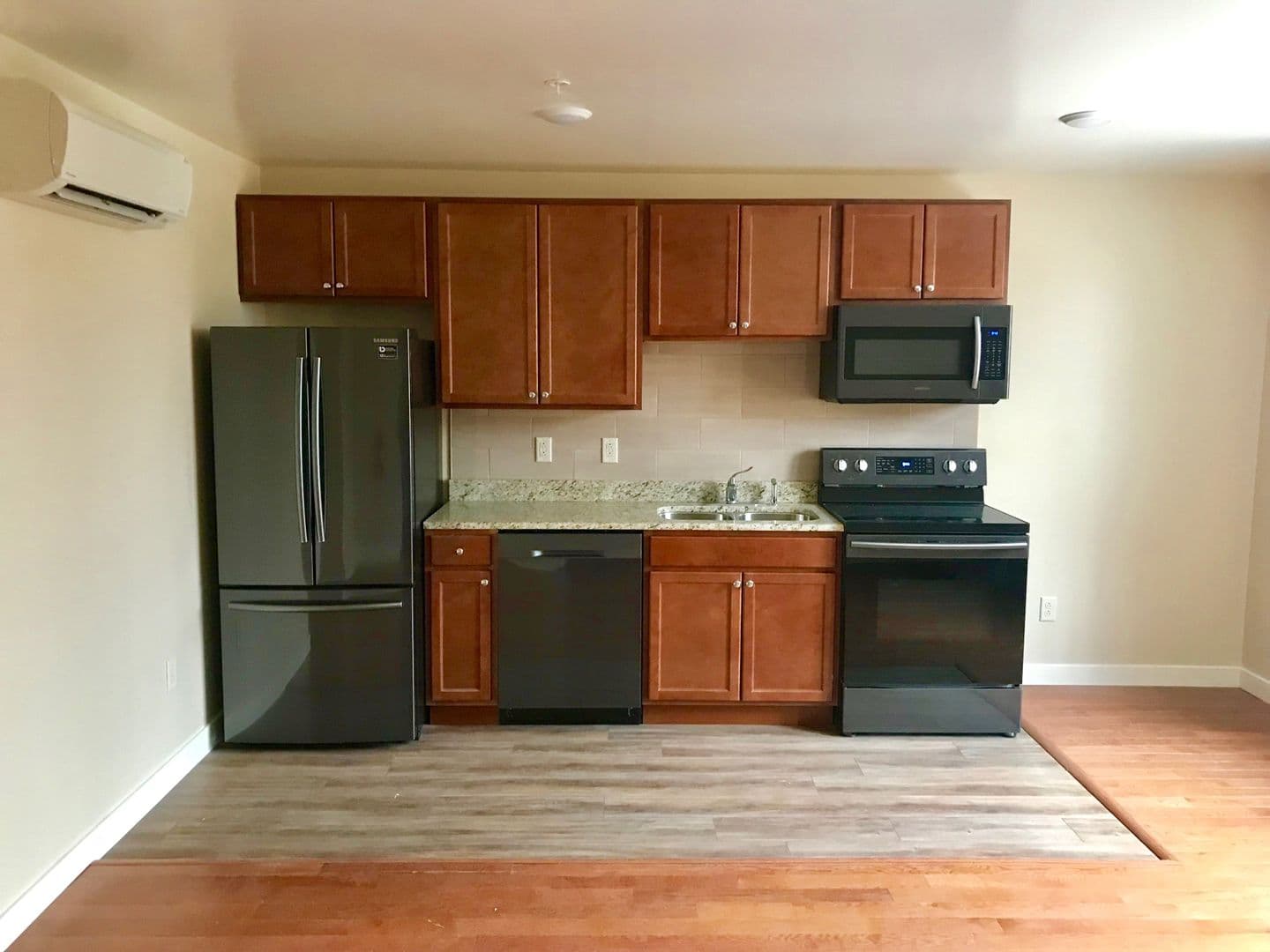State College Apartment: 101 and 109 W Highland Alley