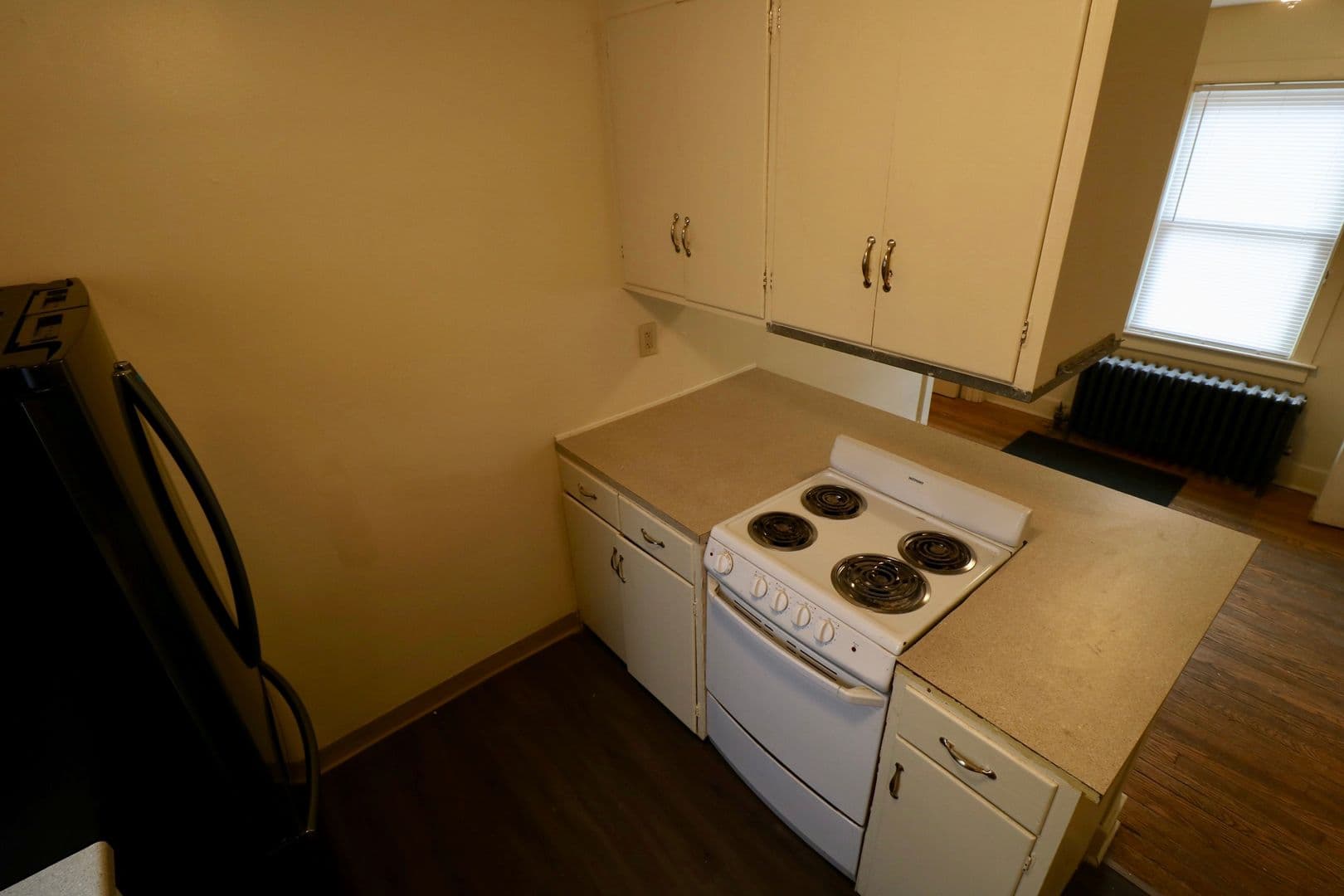 State College Apartment: 726 W College Ave, Apt 4