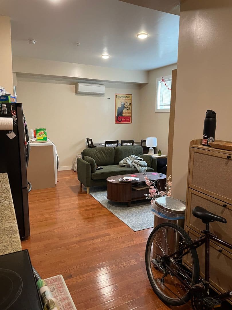 State College Apartment: 101 and 109 W Highland Alley