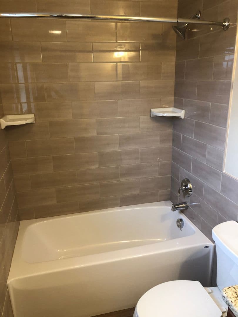 State College Apartment: 101 and 109 W Highland Alley