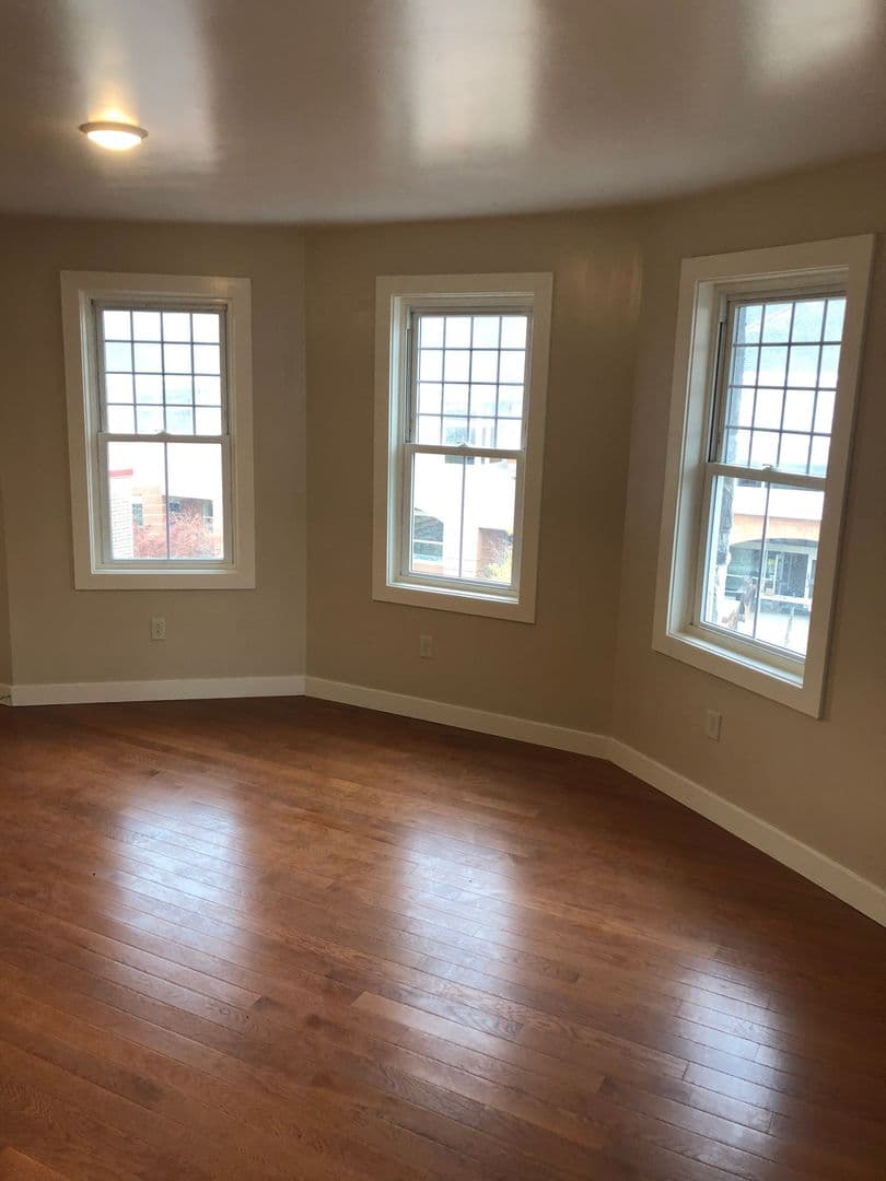 State College Apartment: 101 and 109 W Highland Alley