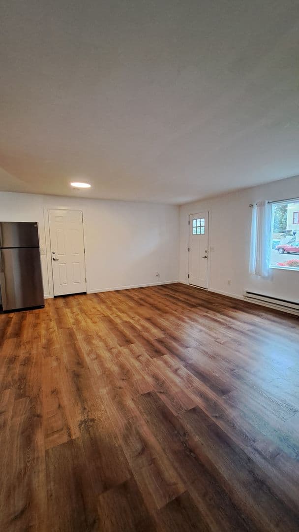 Bremerton House: 920 Highland Ave Unit A