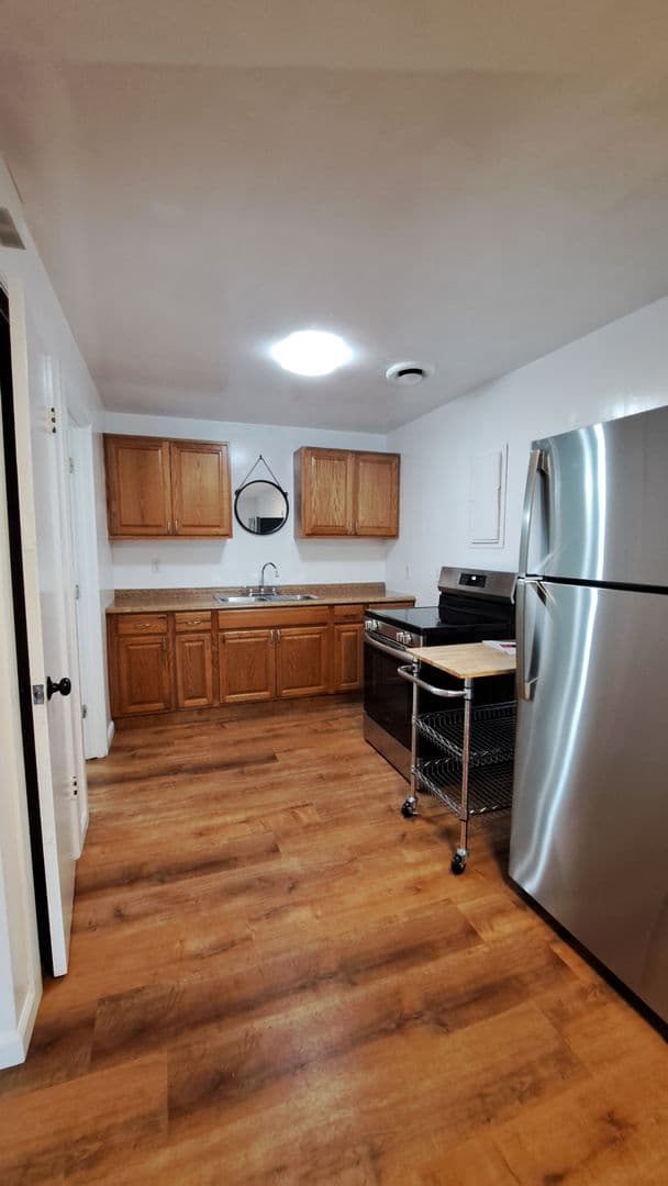 Bremerton House: 920 Highland Ave Unit A