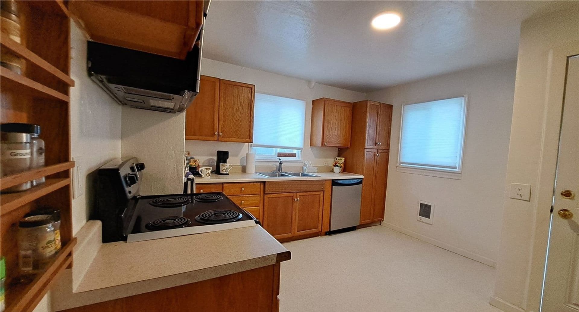 Bremerton House: 1720 Snyder Avenue