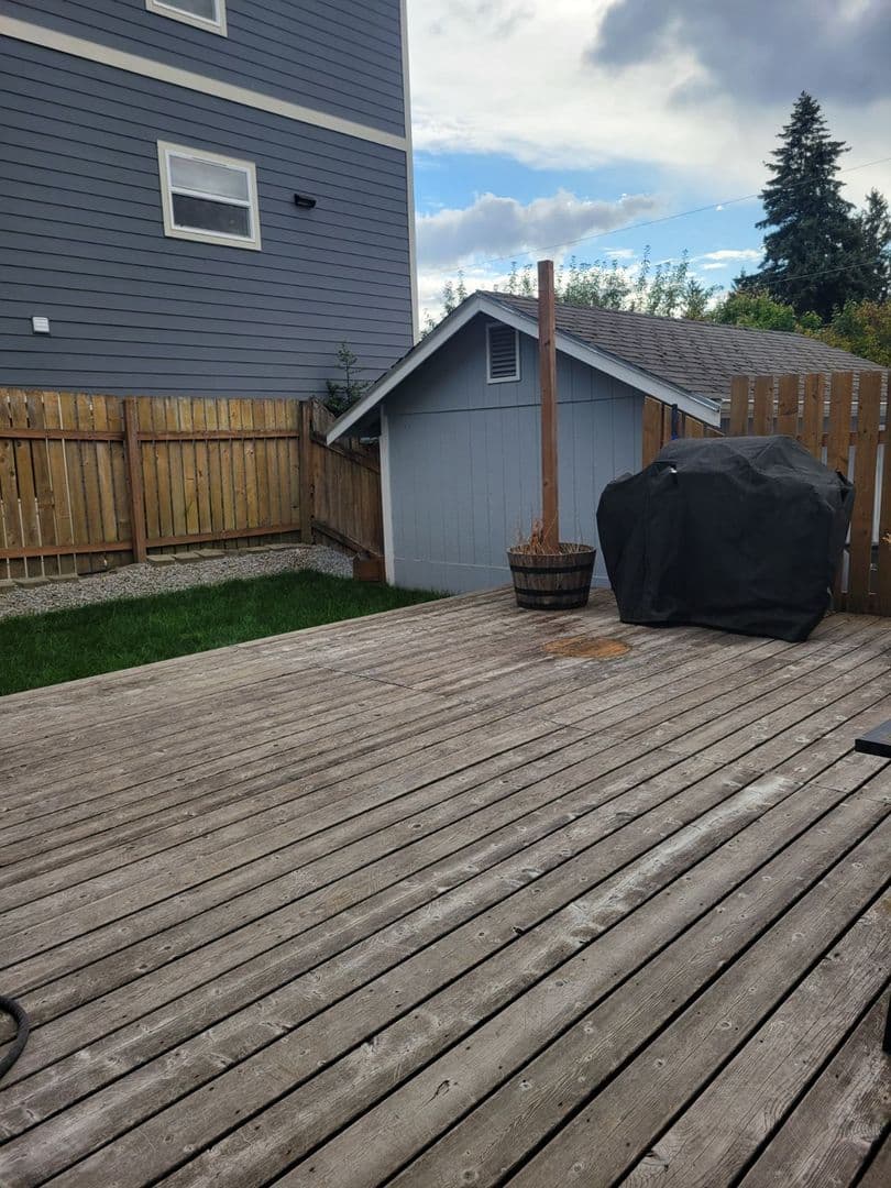 Bremerton House: 1604 Arvon Ave