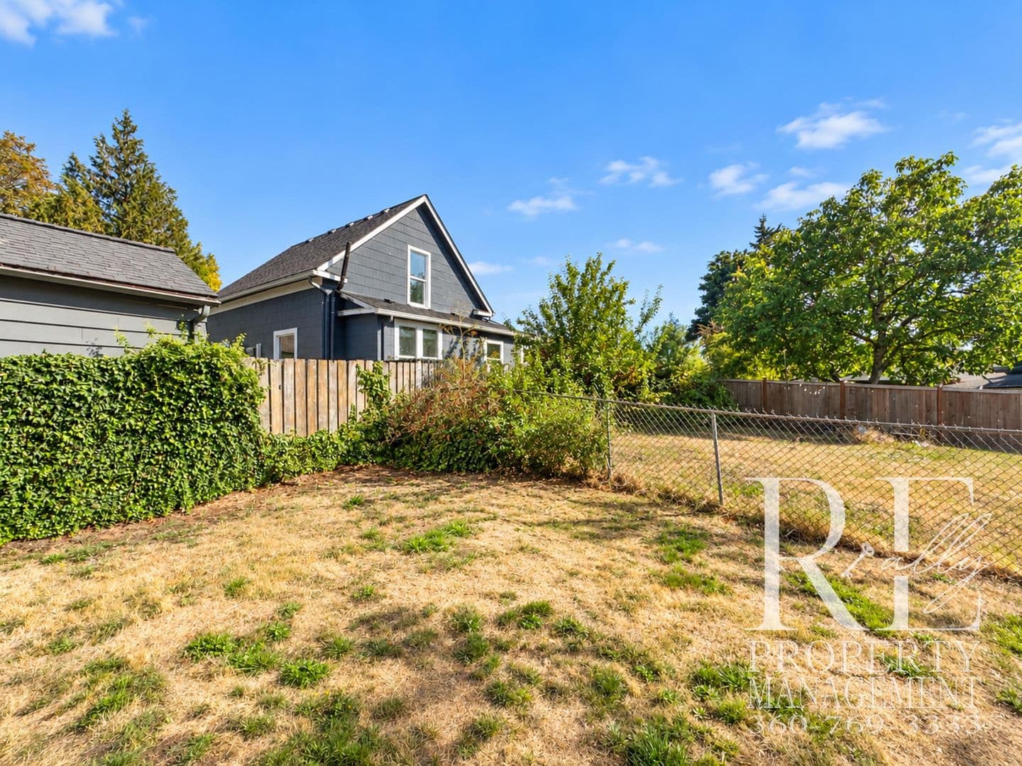 Bremerton Apartment: 902 Pleasant Ave - Unit 2