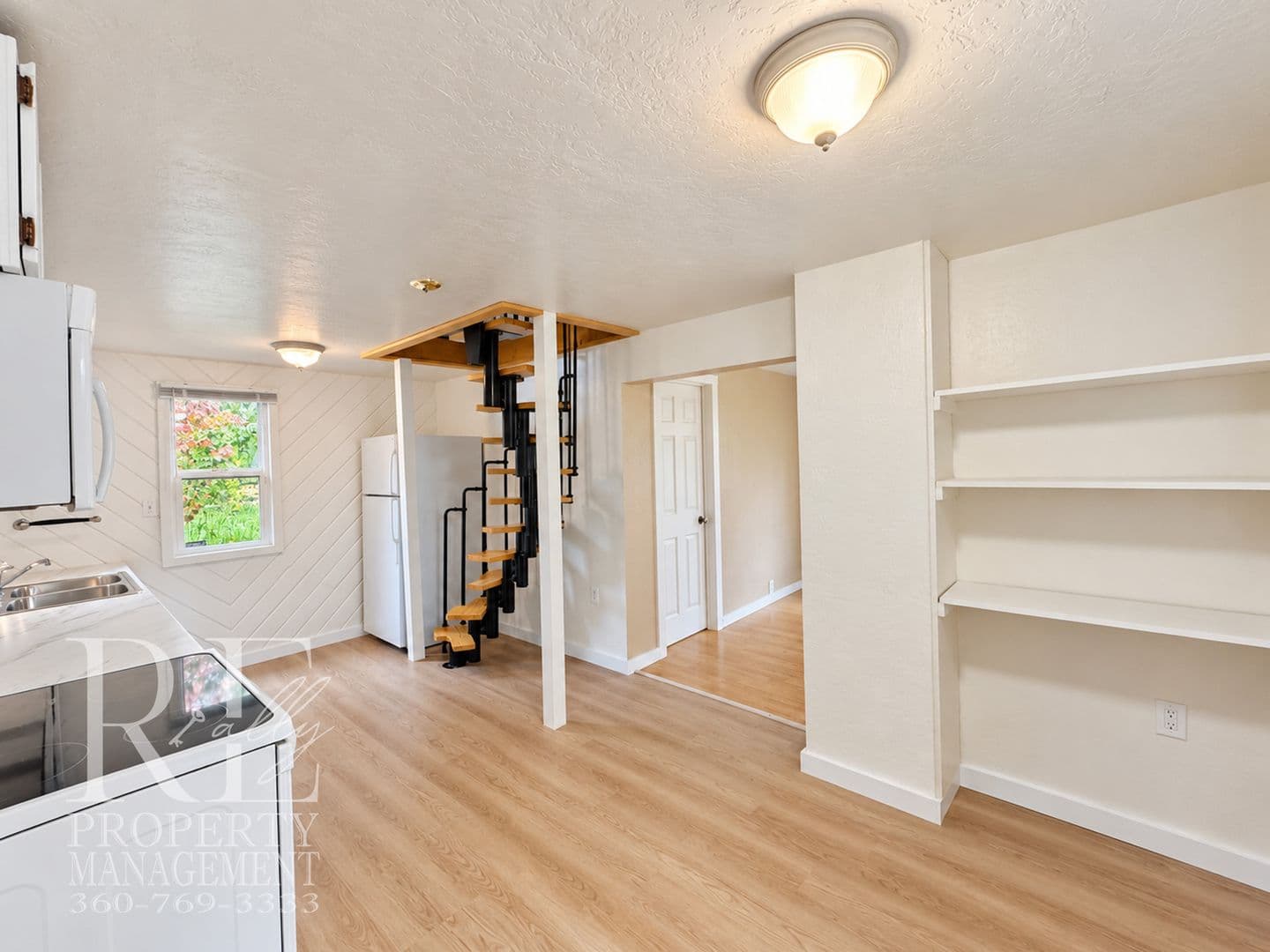 Bremerton House: 1510 Bloomington Ave