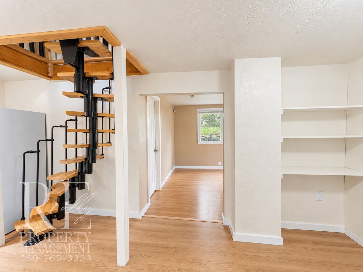 Bremerton House: 1510 Bloomington Ave